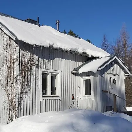 Chalet Mantysaari Luonnonrauhaa Kaupungin Lahella.